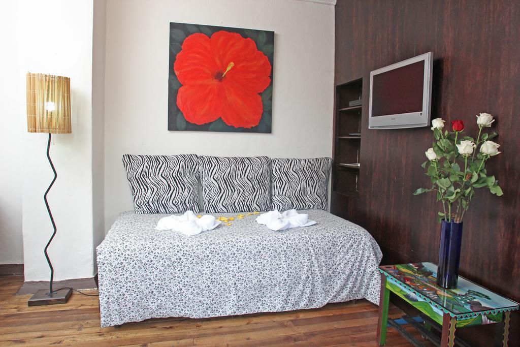 Casa Macondo Bed & Breakfast Куэнка Номер фото