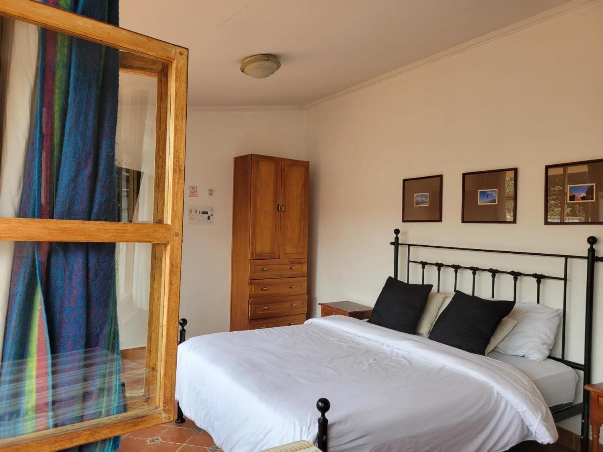 Casa Macondo Bed & Breakfast Куэнка Экстерьер фото