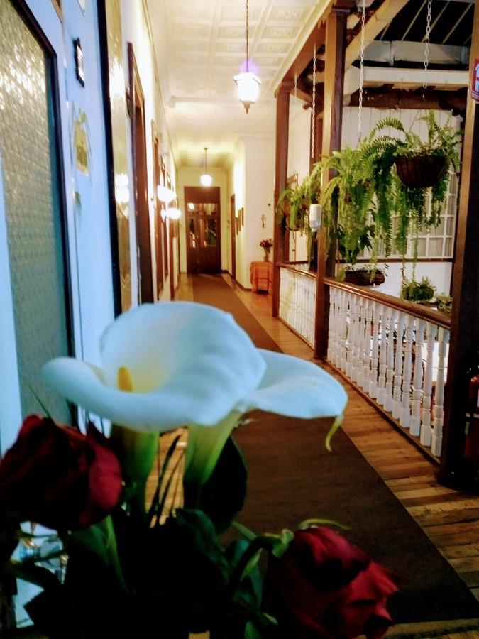 Casa Macondo Bed & Breakfast Куэнка Экстерьер фото