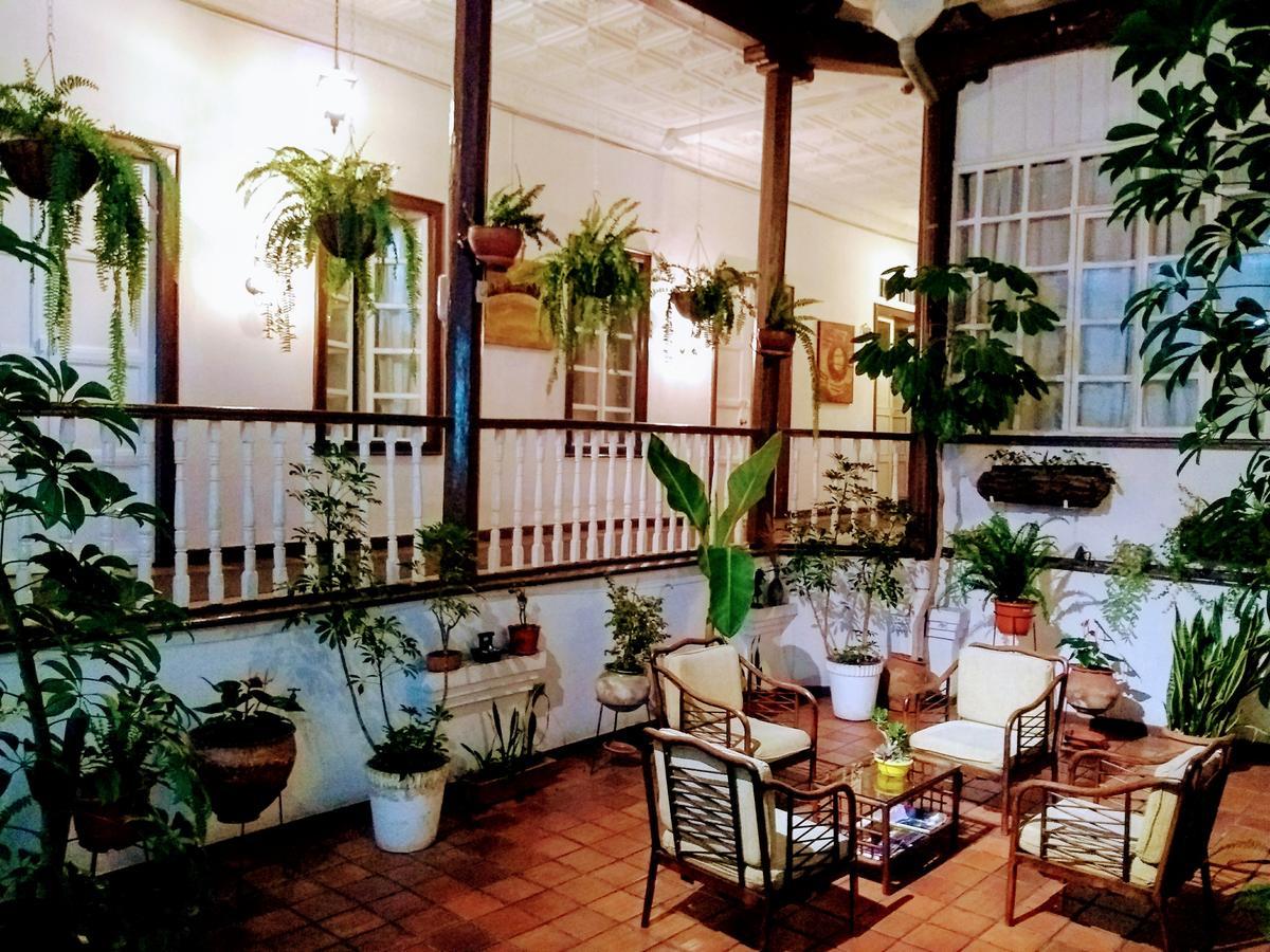 Casa Macondo Bed & Breakfast Куэнка Экстерьер фото